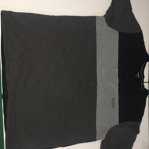 Men’s Hurley t shirt